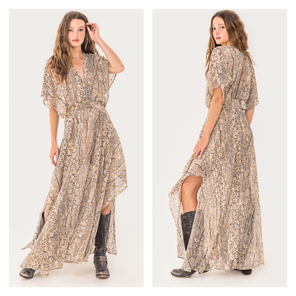 NWT En Creme Boho Printed Gauze Slit Asymmetrical Maxi Dress Kimono Sleeve Beige